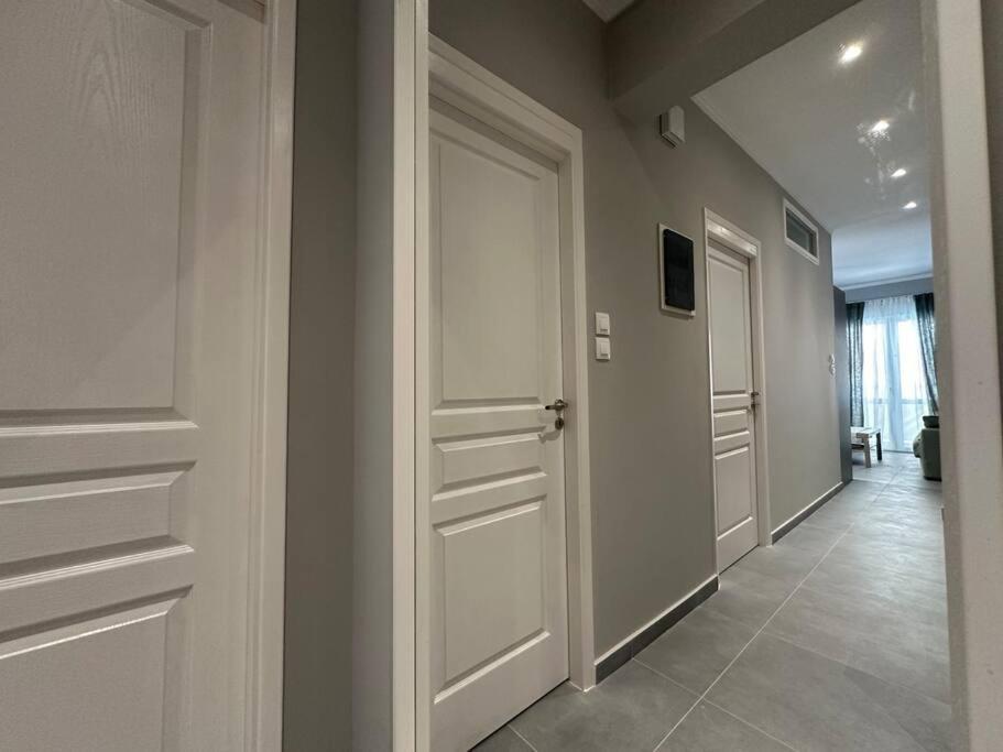 Marble Chic Getaway 1bd In Koukaki Athens
