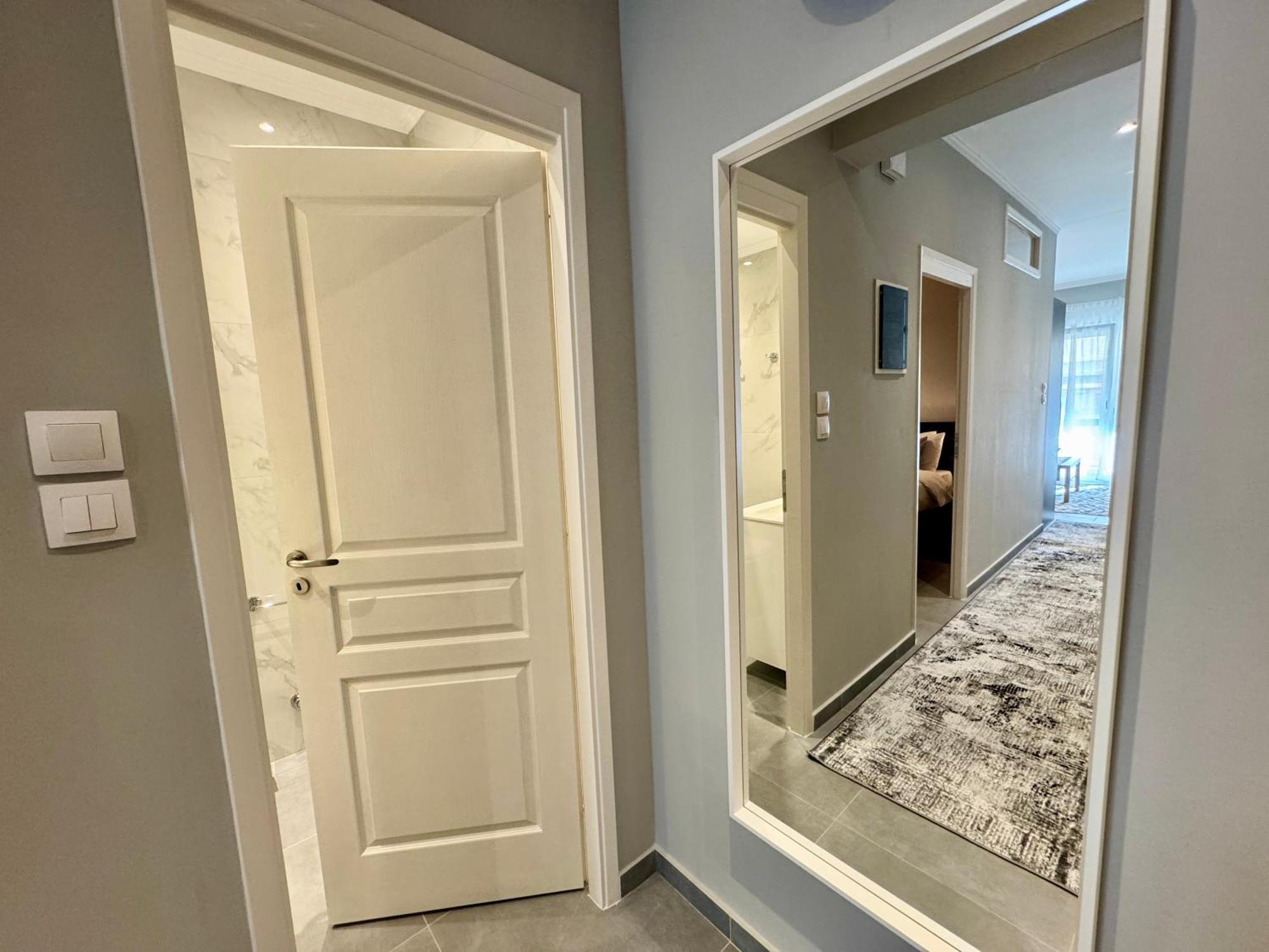 Apartment Marble Chic Getaway 1bd In Koukaki