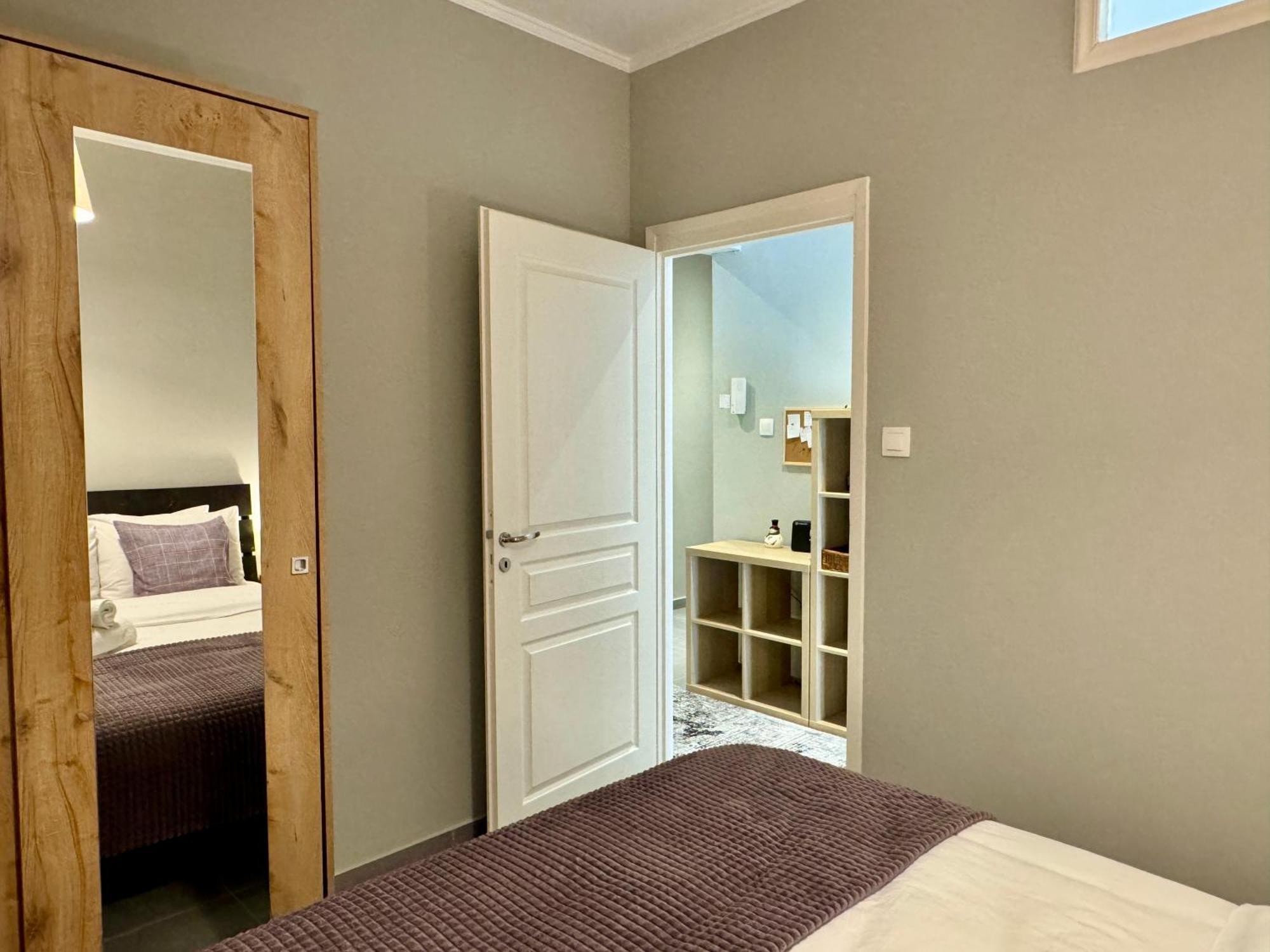 Marble Chic Getaway 1bd In Koukaki Apartment Athens